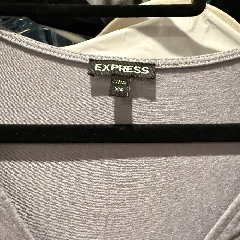 Express V-Neck Top in Gray - Picture 2 of 3
